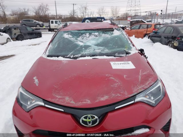 2T3BFREV8GW430011 Toyota RAV4 LE