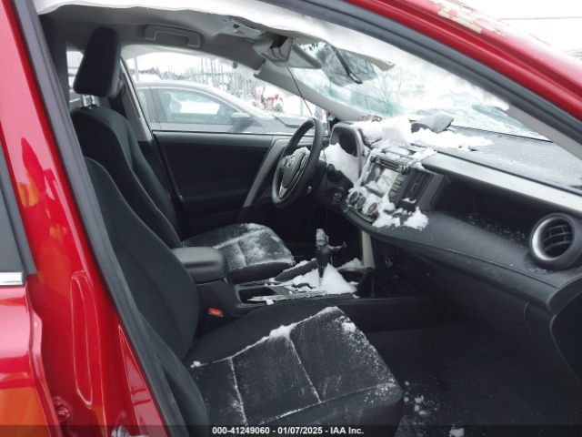2T3BFREV8GW430011 Toyota RAV4 LE