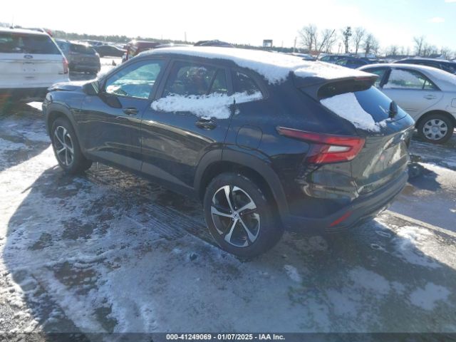 2025 CHEVROLET TRAX KL77LGEP7SC069755 Photo 2