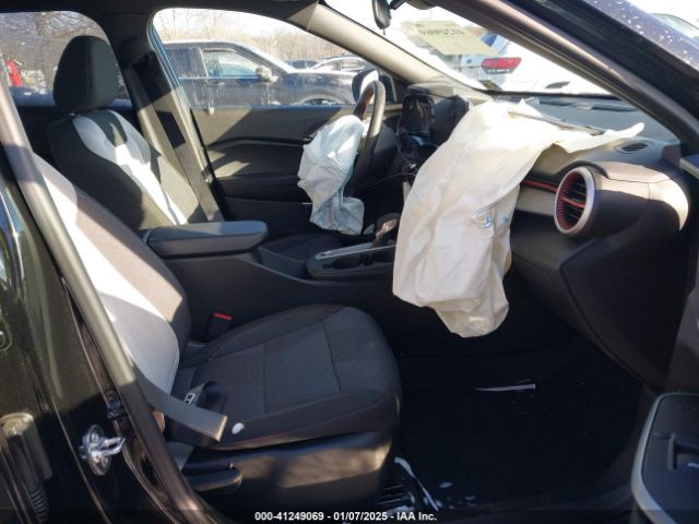 2025 CHEVROLET TRAX KL77LGEP7SC069755 Photo 4