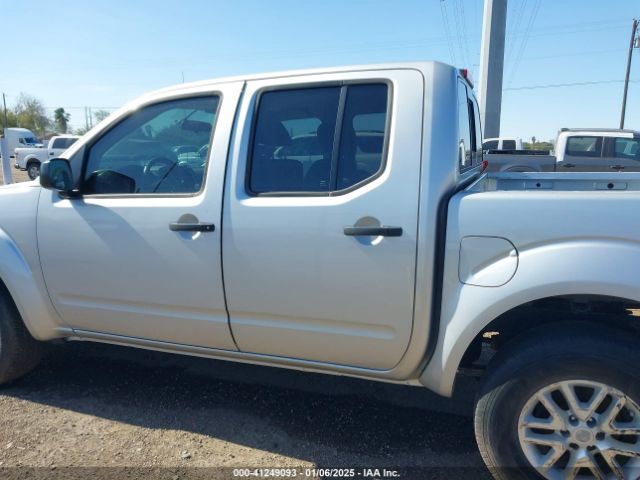 1N6DD0ER8HN738394 Nissan Frontier Desert Runner