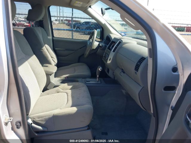 1N6DD0ER8HN738394 Nissan Frontier Desert Runner