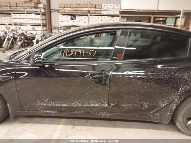 5YJ3E1EB1NF120493 Tesla Model 3 Long Range Dual Motor All-wheel Drive