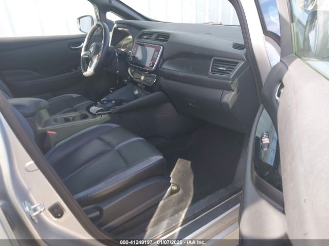 2019 NISSAN LEAF 1N4BZ1CP8KC309820 Photo 4