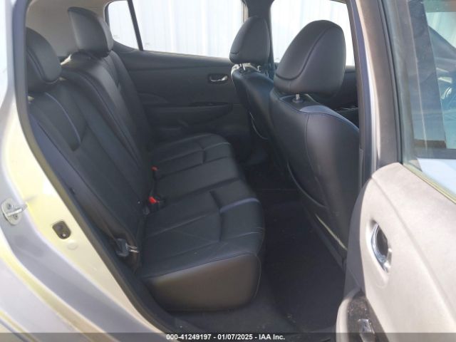 2019 NISSAN LEAF 1N4BZ1CP8KC309820 Photo 7