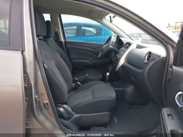 3N1CN7AP2FL864114 Nissan Versa 1.6 Sl