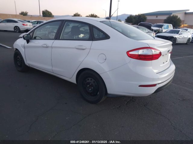 3FADP4AJ5GM174297 Ford FIESTA S