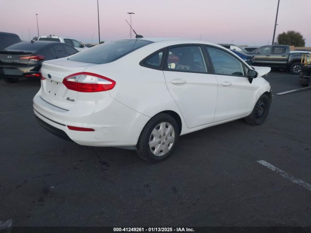 3FADP4AJ5GM174297 Ford FIESTA S
