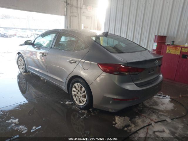 5NPD74LF0HH038380 Hyundai ELANTRA SE