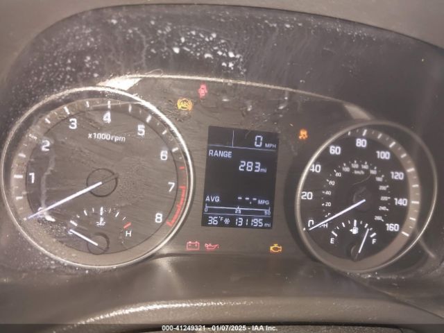 5NPD74LF0HH038380 Hyundai ELANTRA SE