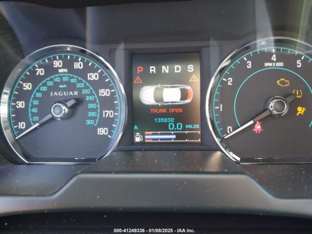 2013 JAGUAR XF SAJWA0E7XD8S70052 Photo 6