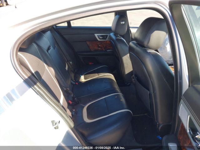 2013 JAGUAR XF SAJWA0E7XD8S70052 Photo 7
