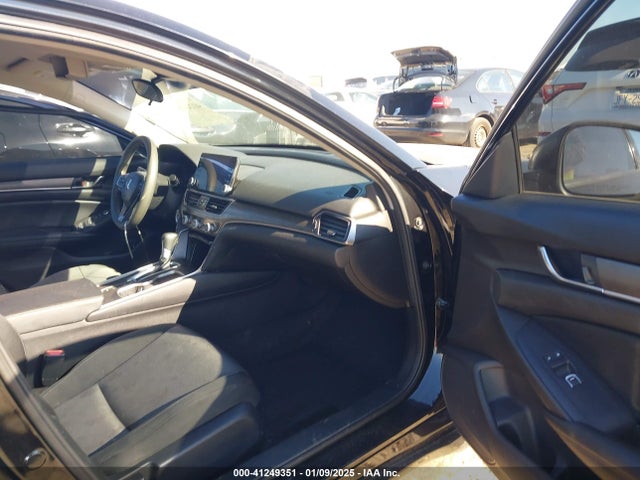 1HGCV1F15MA086718 Honda ACCORD LX