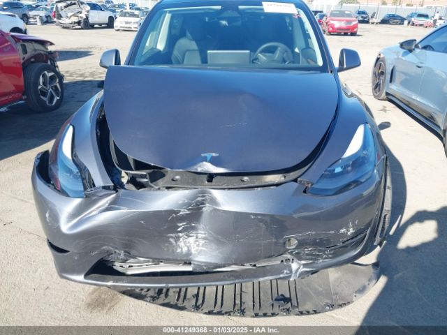 7SAYGDEF1PF940230 Tesla Model Y Performance Dual Motor All-wheel Drive