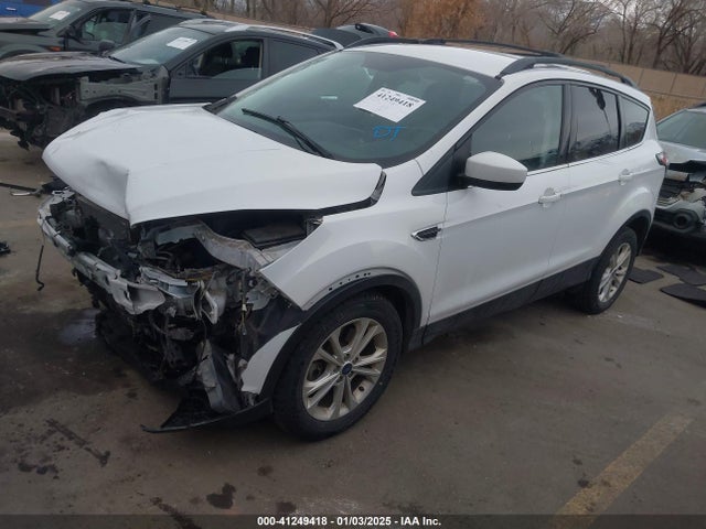 Ford ESCAPE SE 2017 1FMCU9GD0HUC12038 Image 2