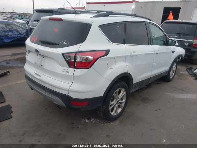 Ford ESCAPE SE 2017 1FMCU9GD0HUC12038 Image 4