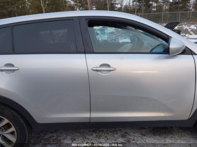 KNDPBCAC2F7792610 KIA Sportage Lx