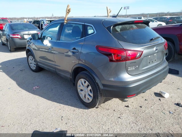 JN1BJ1CP7HW005261 Nissan Rogue Sport S