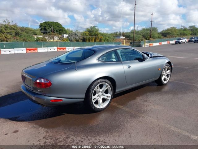 2004 JAGUAR XK8 SAJDA41C242A39637 Photo 3