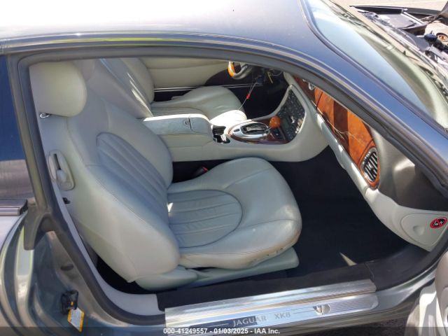 2004 JAGUAR XK8 SAJDA41C242A39637 Photo 4