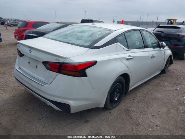 1N4BL4EV0NN406839 Nissan Altima Sl Fwd