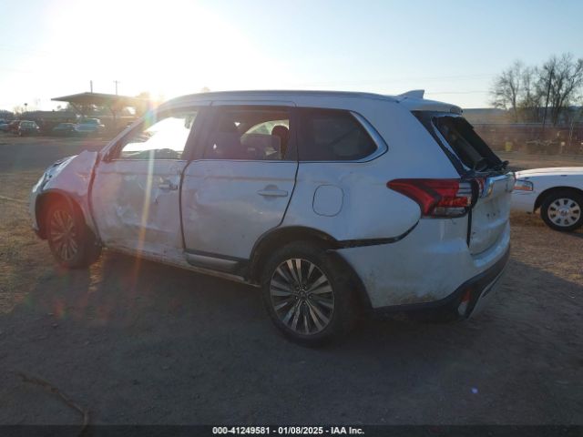 2020 MITSUBISHI OUTLANDER JA4AD3A38LZ031185 Photo 2
