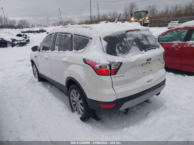 Ford Escape Titanium 2018 1FMCU9J94JUA18753 Image 3