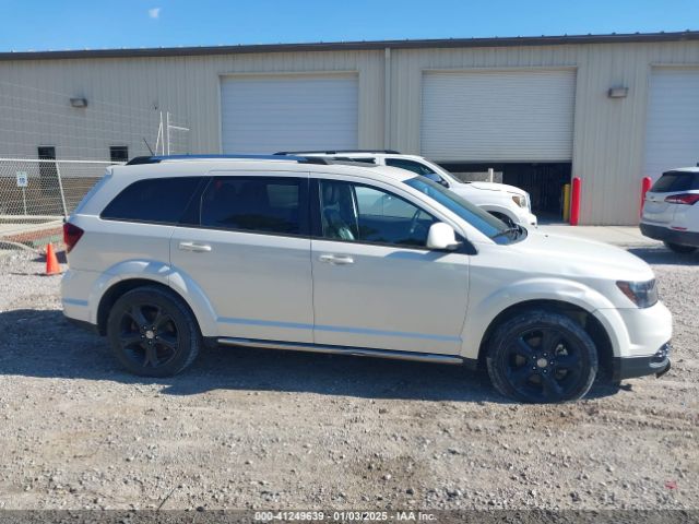 3C4PDCGG5HT579198 Dodge Journey Crossroad Plus