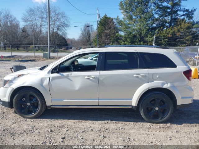 3C4PDCGG5HT579198 Dodge Journey Crossroad Plus