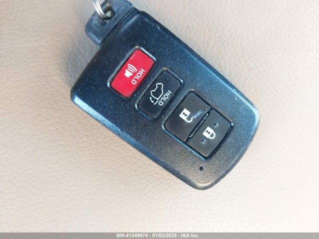 Toyota Rav4 Limited 2016 2T3YFREV5GW274097 Image 11
