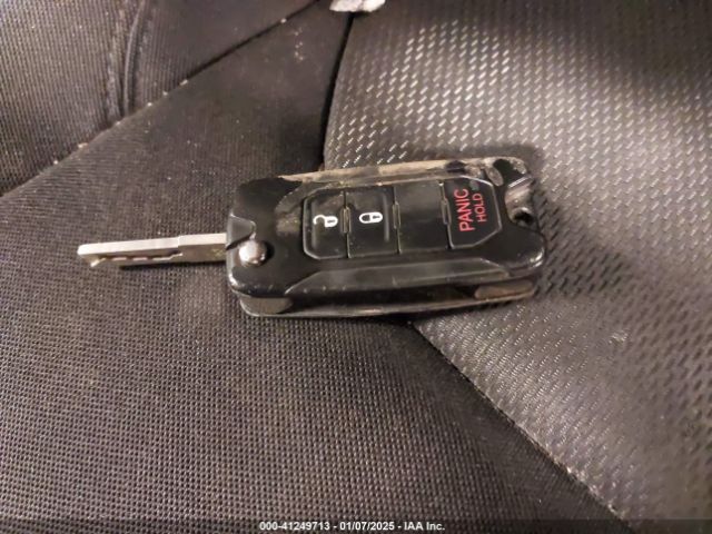 ZACCJBBH9FPC17736 Jeep Renegade Latitude