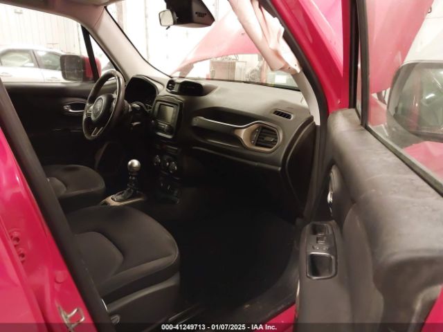 ZACCJBBH9FPC17736 Jeep Renegade Latitude