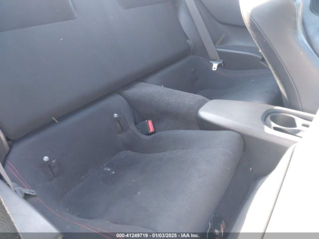 JF1ZNAA13E9703509 Scion FR-S