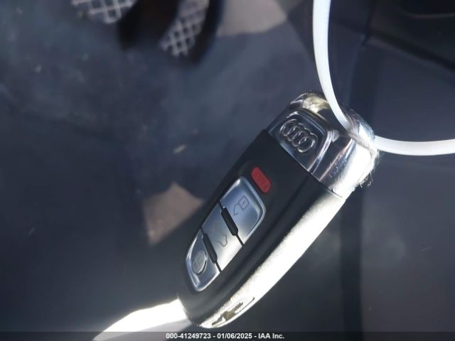 WA1LFAFP4EA117744 Audi Q5 2.0t Premium