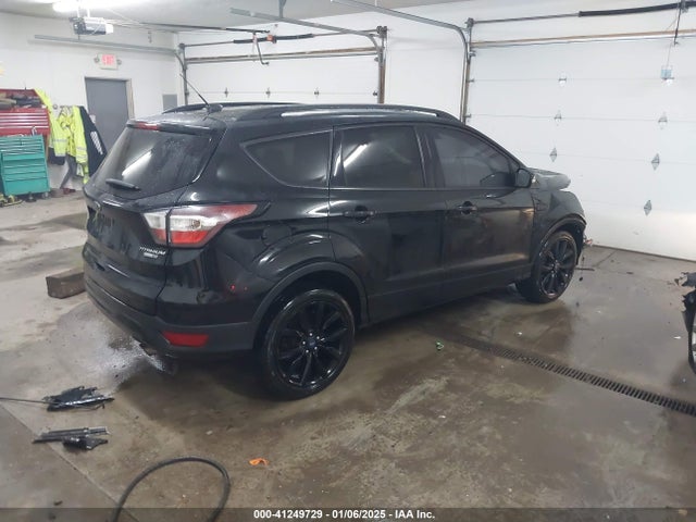 Ford Escape Titanium 2017 1FMCU9JDXHUD16223 Image 4
