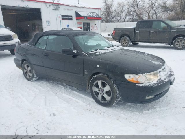 2002 SAAB 9-3 YS3DF78KX27000119 Photo 0