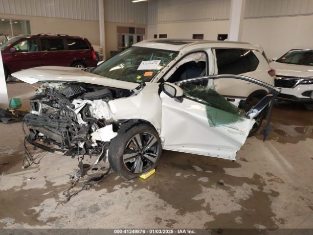 5N1AT3CAXMC737806 Nissan Rogue Sl Fwd