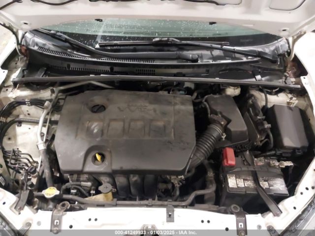 5YFBURHE3EP043262 Toyota Corolla Le Plus