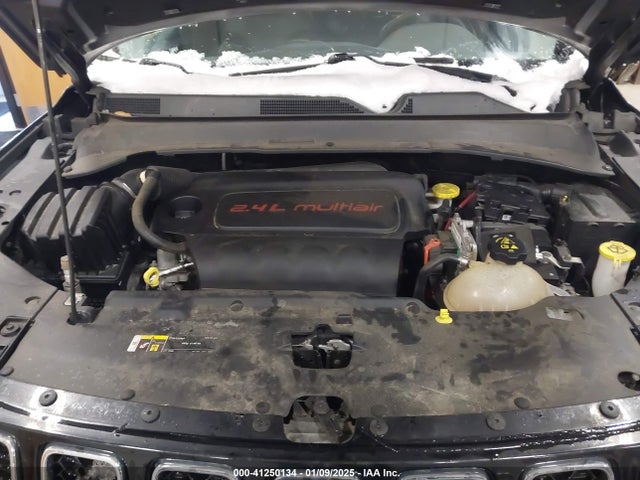 Jeep Compass Latitude 4x4 2018 3C4NJDBB9JT291126 Image 10
