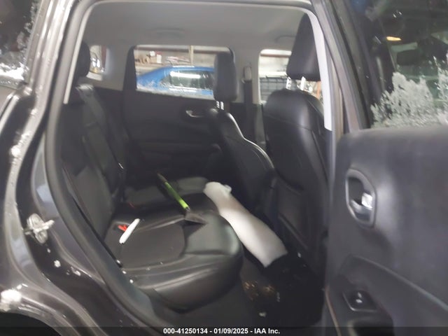 Jeep Compass Latitude 4x4 2018 3C4NJDBB9JT291126 Image 8