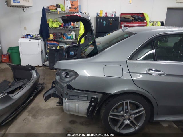 WDDHF8JB0FB121825 Mercedes-Benz E 350 4matic