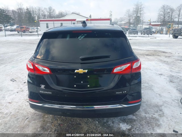 Chevrolet EQUINOX LT 2018 2GNAXSEV6J6350815 Image 17
