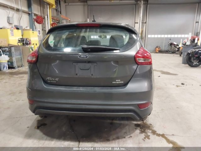 1FADP3K28FL383583 Ford FOCUS SE