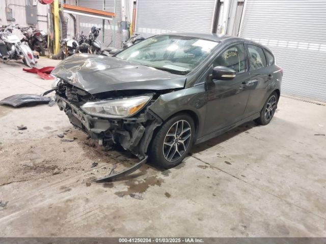 1FADP3K28FL383583 Ford FOCUS SE