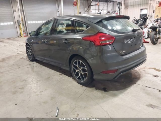1FADP3K28FL383583 Ford FOCUS SE