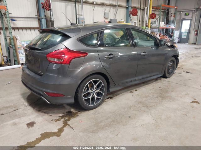 1FADP3K28FL383583 Ford FOCUS SE