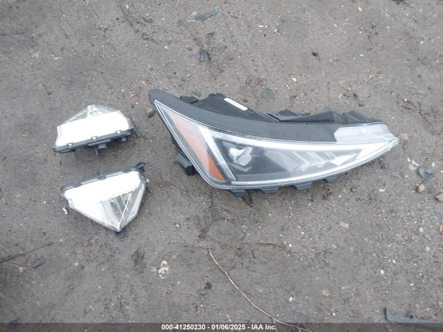5NPD84LF9LH595178 Hyundai ELANTRA SEL