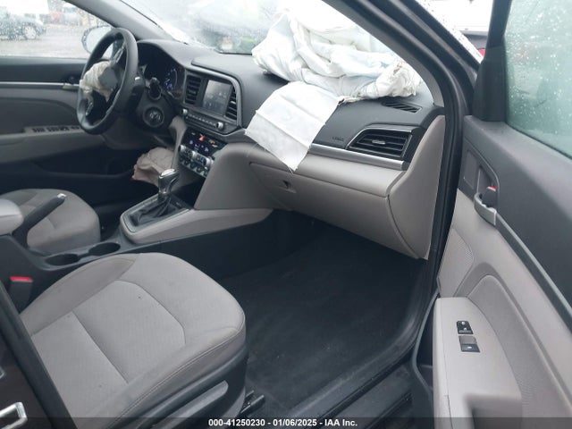 5NPD84LF9LH595178 Hyundai ELANTRA SEL