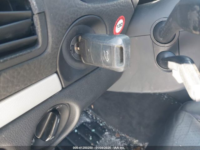 2005 PORSCHE CAYENNE WP1AA29P75LA22059 Photo 10