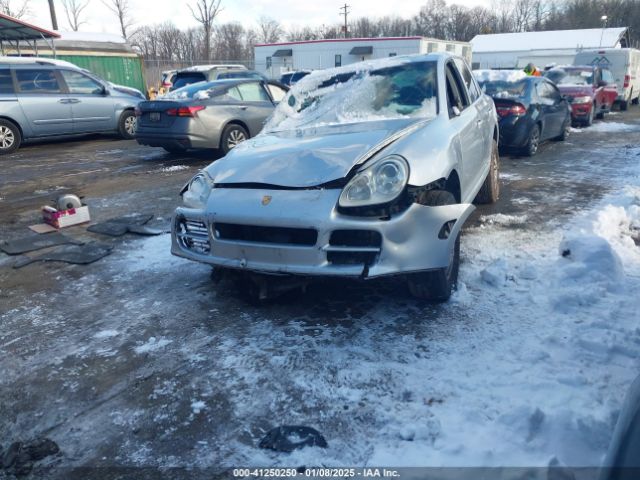 2005 PORSCHE CAYENNE WP1AA29P75LA22059 Photo 1